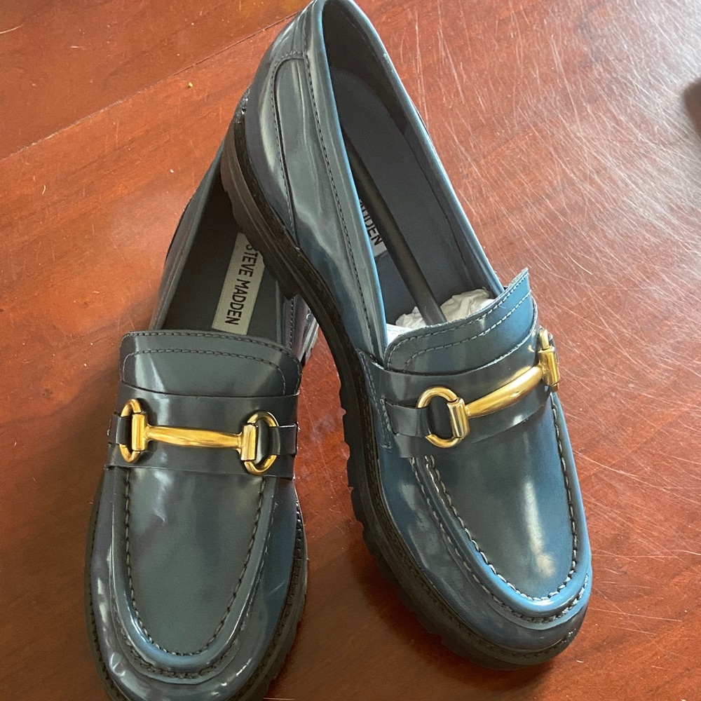 Steve Madden Metallic Blue Loafers with Gold Accent - Picture 3 of 4